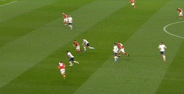 开云体育网站-【世预】凯恩点射 斯通斯送礼+助攻 英格兰2比1波兰